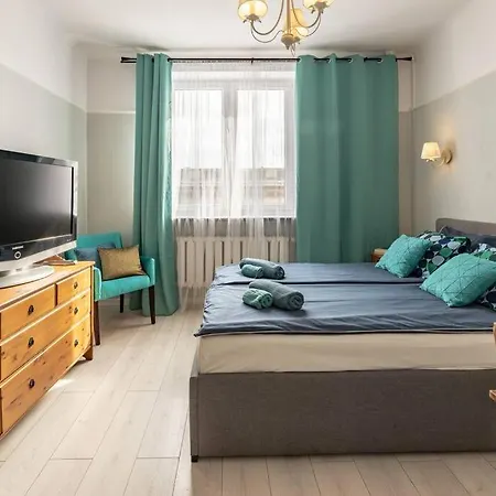 Bella Warszawa#stylish#citycenter#smart Tv#fast Wifi *